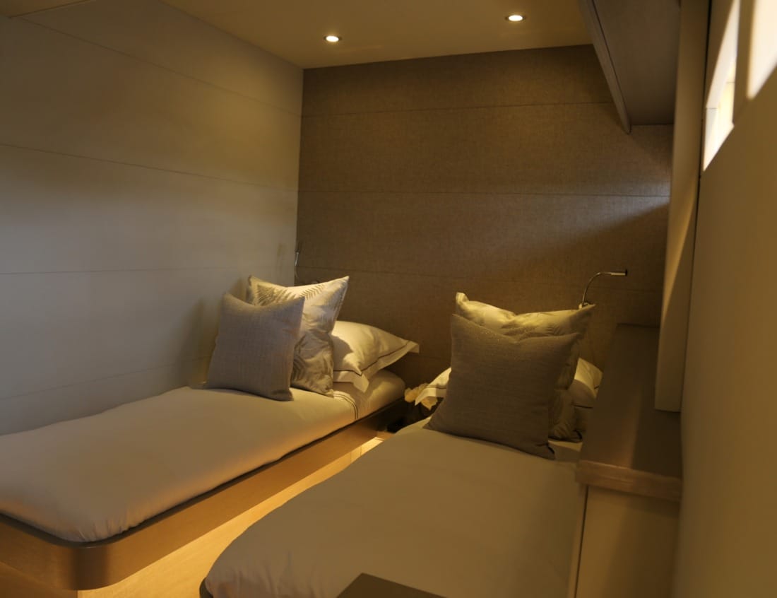 Twin bedroom in a Phantom 79 yacht (P-Series)
