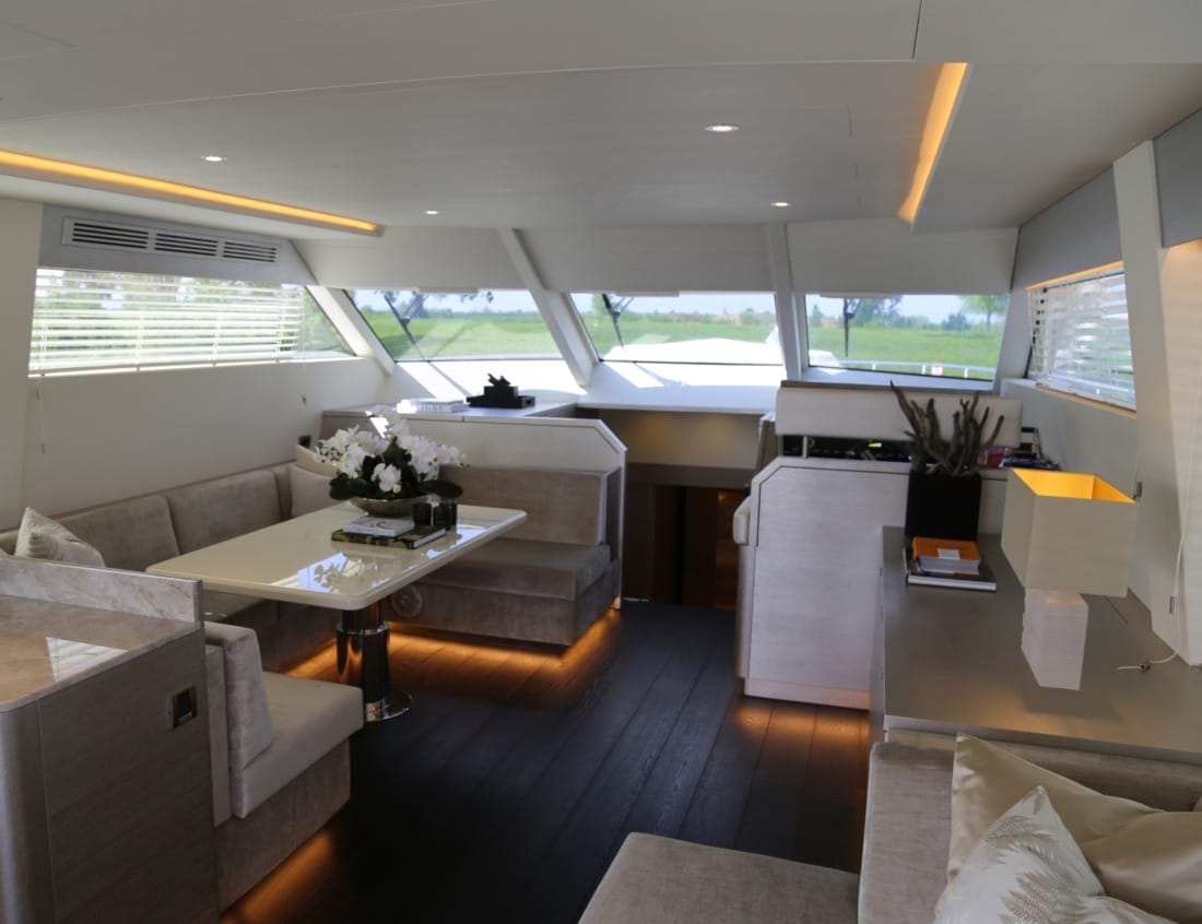 Interior Phantom 79 (P-Series) with seating and dining area.